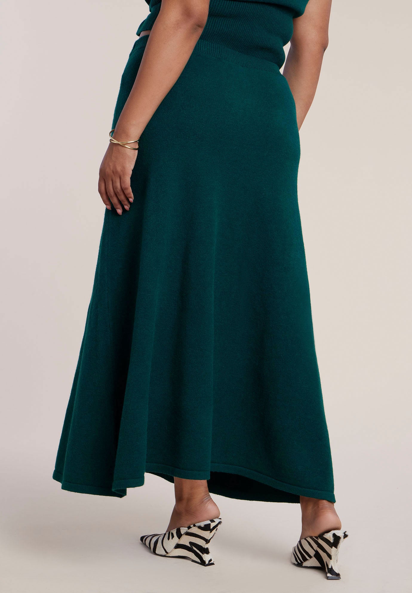Sweater Circle Maxi Skirt image number 2