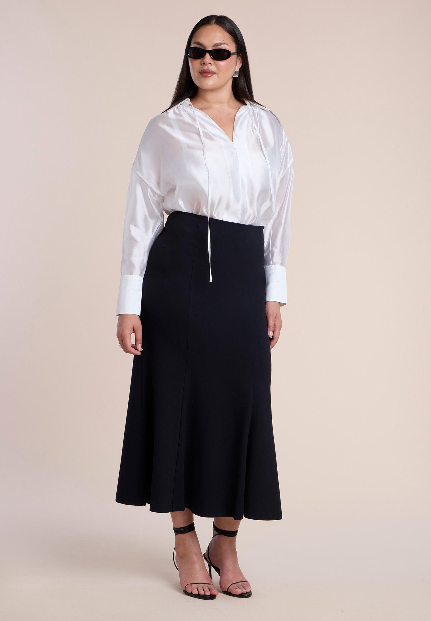 Sheer Blouse With Open Neck image number 4