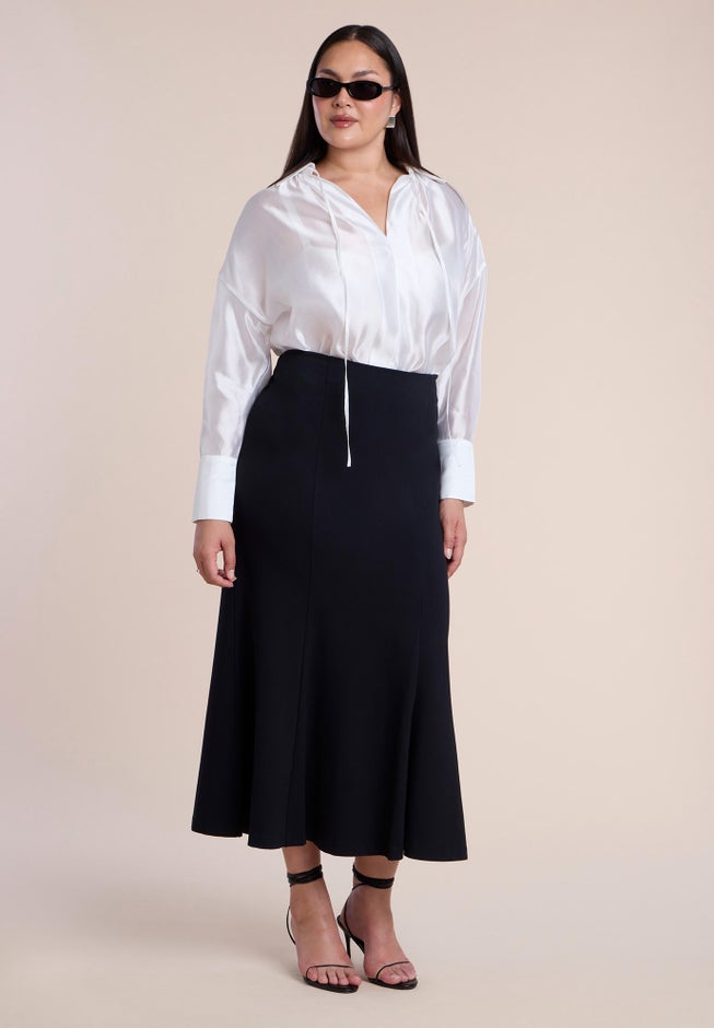 Sheer Blouse With Open Neck image number 4