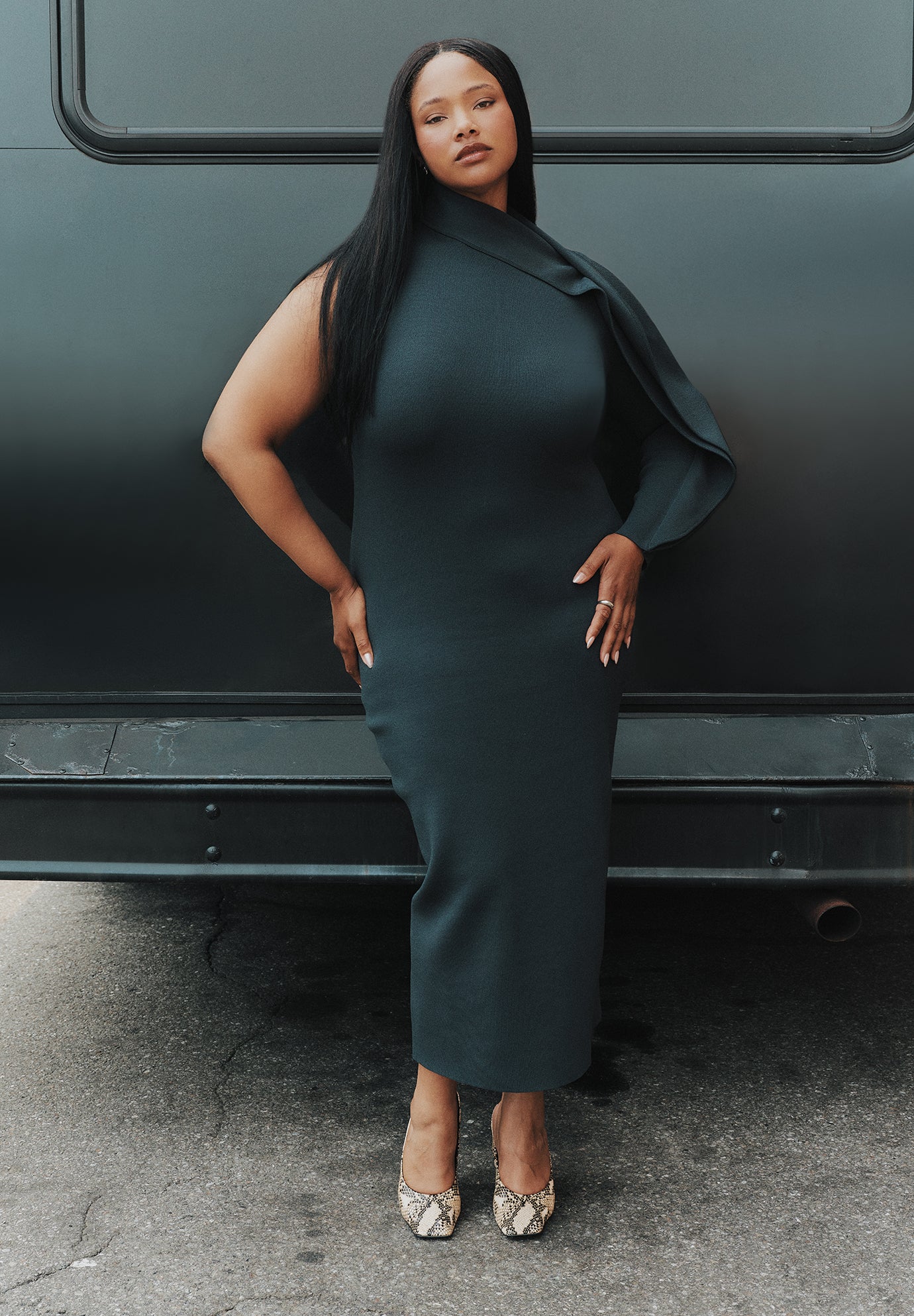 One-Sleeve Knit Maxi Dress image number 0
