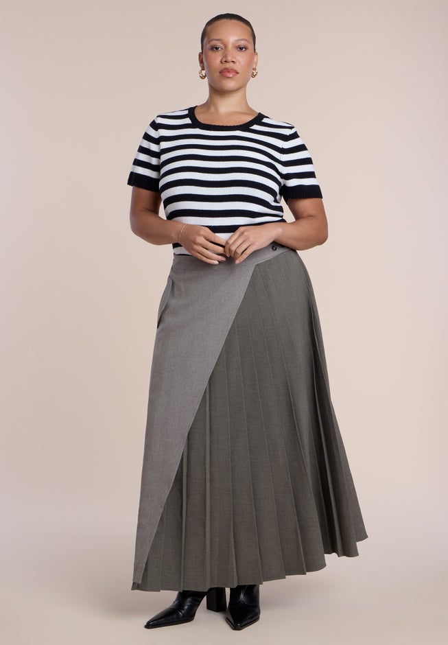 Pleated Wrap Maxi Skirt image number 3