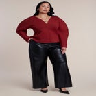 Round Sleeve V-Neck Top image number 3