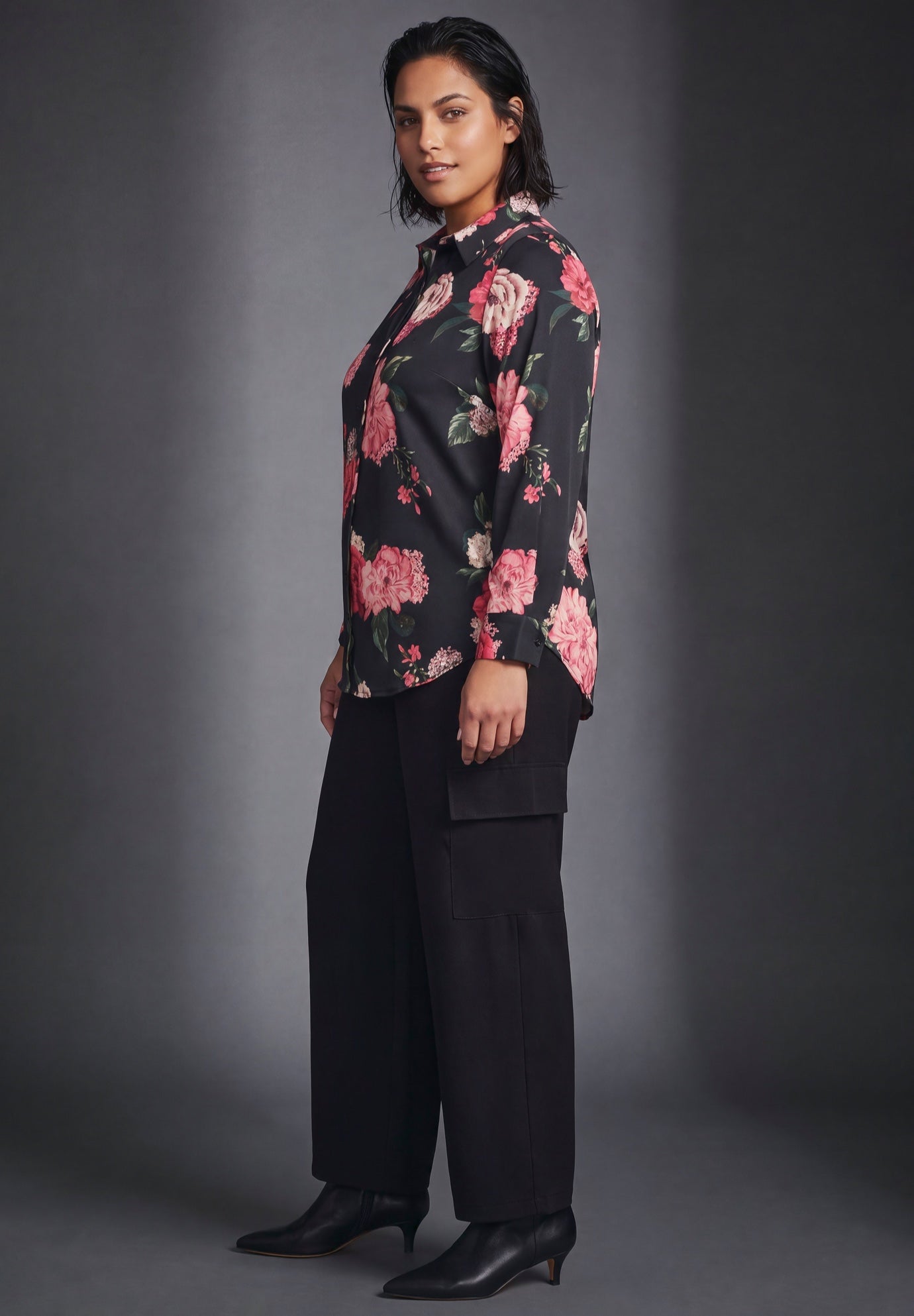 Cece Printed Button Up Blouse image number 2