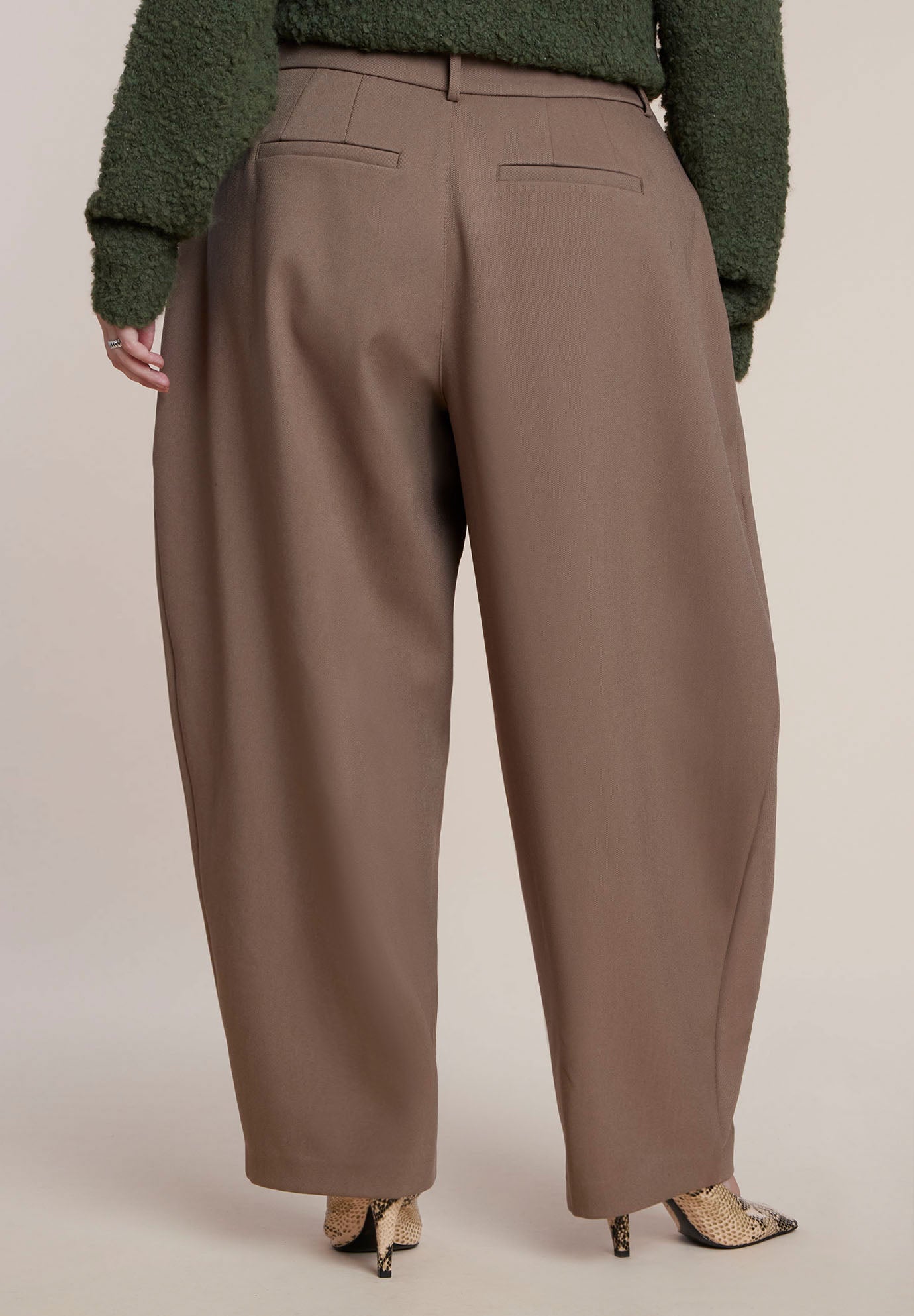 Pleat-Detail Tailored Barrel Pant image number 3