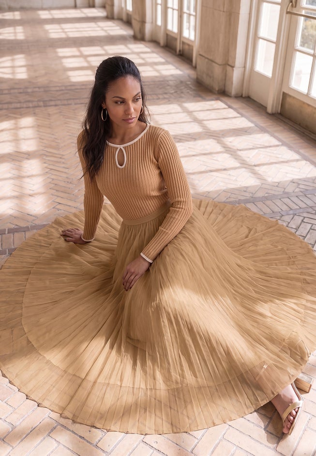 Flowing Crinkled Maxi Skirt image number 1