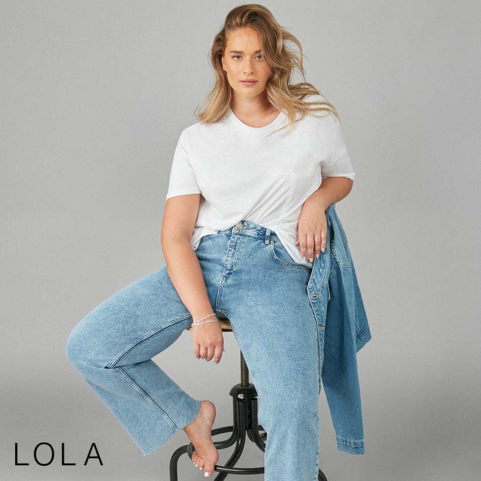 DENIM ESSENTIALS